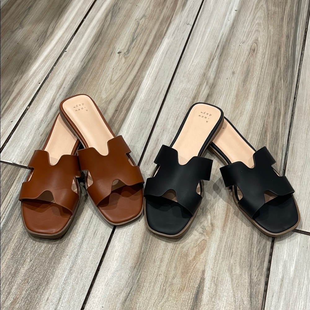 a.new.day Sandals.
